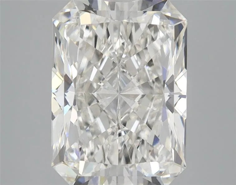 2.70ct Radiant Lab Grown Diamond (Colour G, Clarity VS1, IGI Certified)