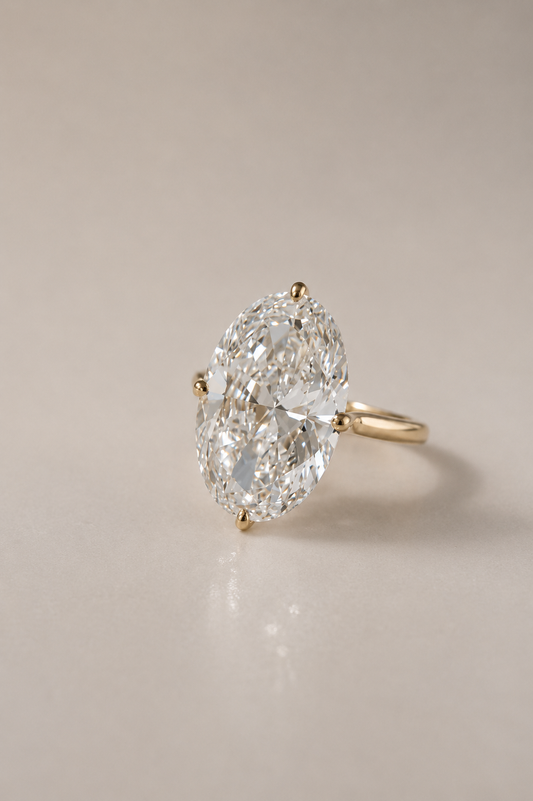 Stella | 7ct Elongated Oval Ring