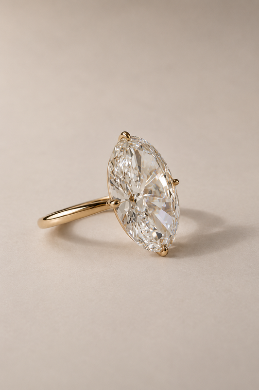 Stella | 7ct Elongated Oval Ring