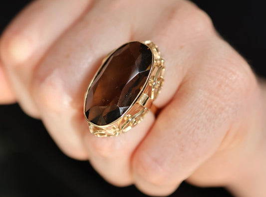 30ct Natural Smoky Quartz Yellow Gold Cocktail Ring