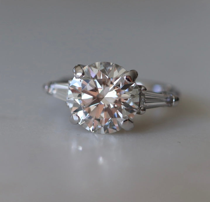 5.50ct Round & Baguette Cut Diamond White Gold Ring