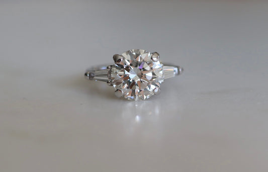 5.50ct Round & Baguette Cut Diamond White Gold Ring