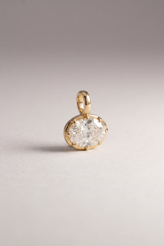 Estee | Oval Multi Claw East West Diamond Pendant Enhancer