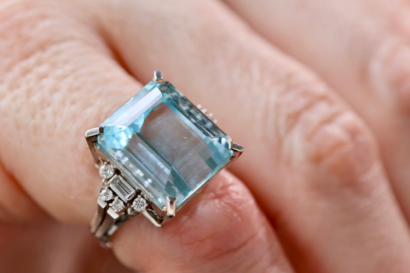 Natural Aquamarine & Diamond Platinum Ring