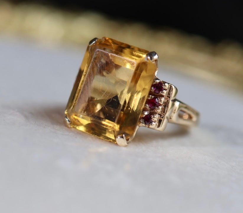 Vintage Natural Citrine & Ruby Yellow Gold Cocktail Ring