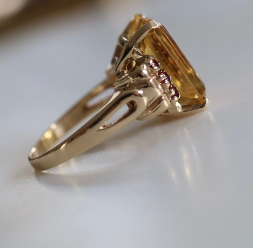 Vintage Natural Citrine & Ruby Yellow Gold Cocktail Ring
