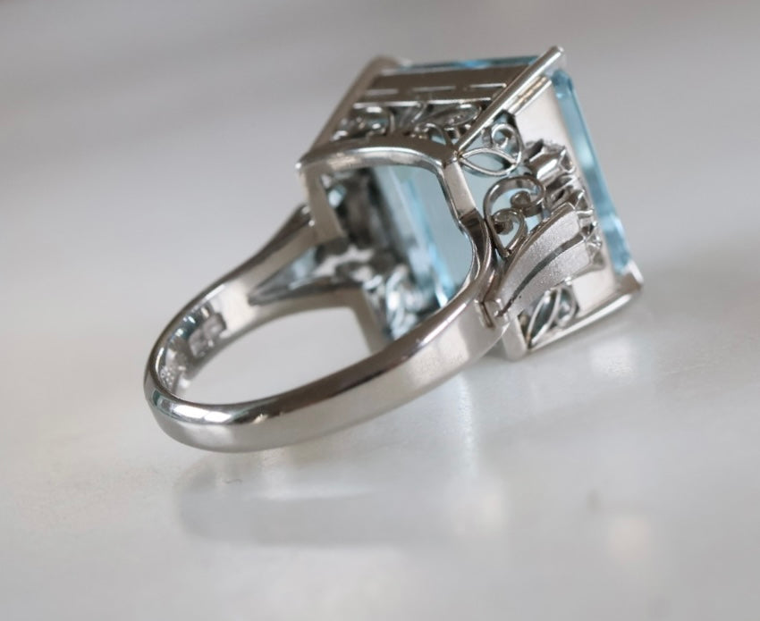 Natural Aquamarine & Diamond Platinum Ring