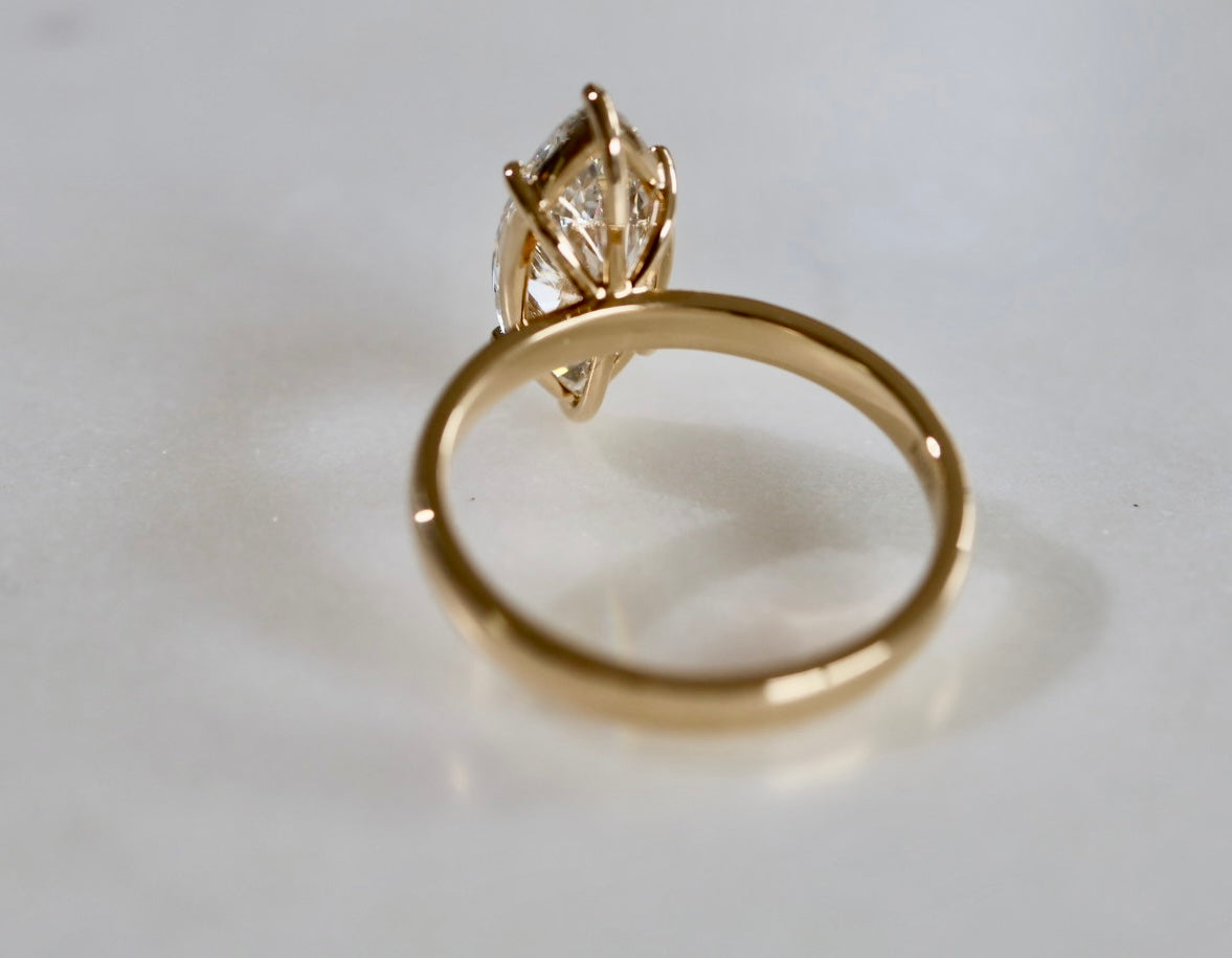 3ct Marquise Solitaire Diamond Ring 18kt