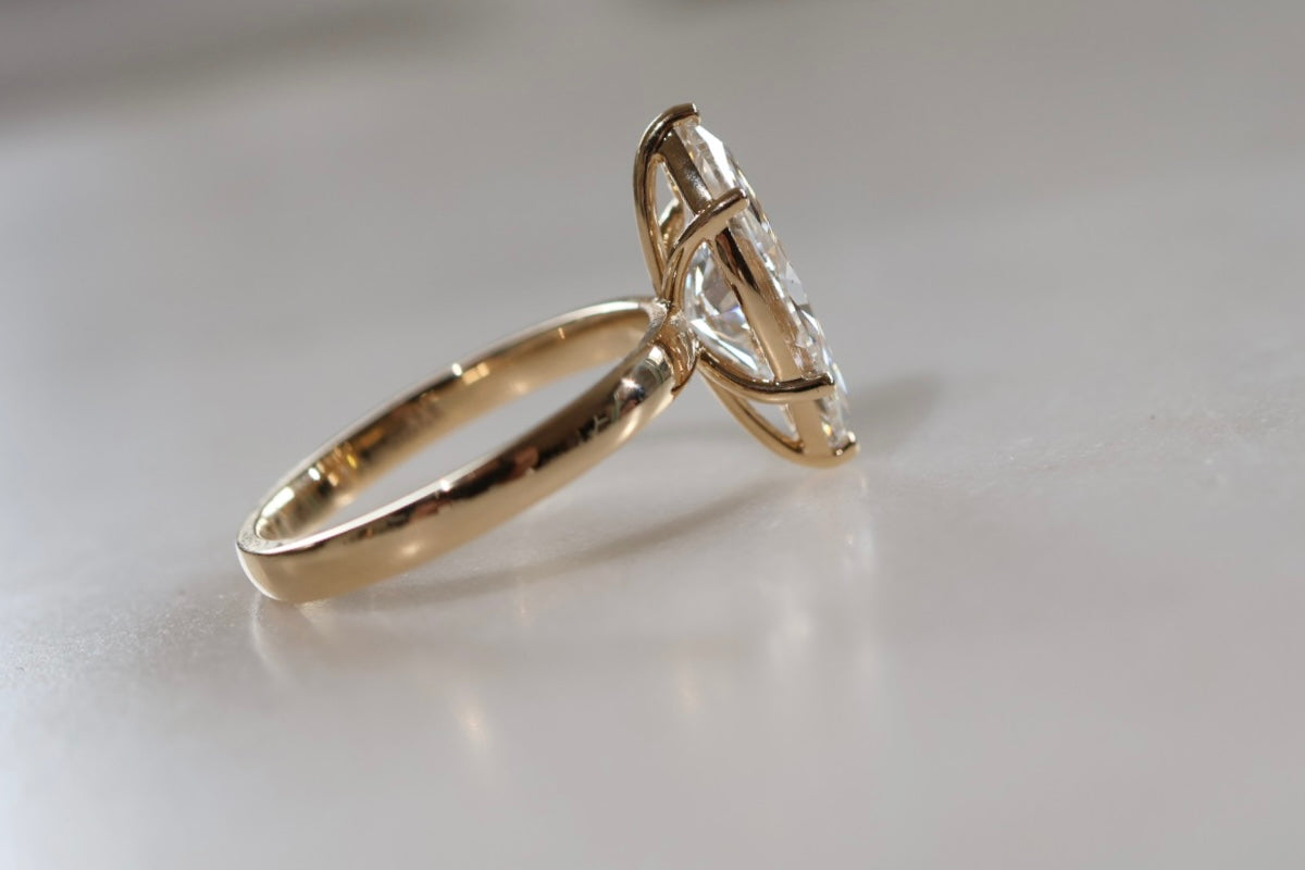 3ct Marquise Solitaire Diamond Ring 18kt