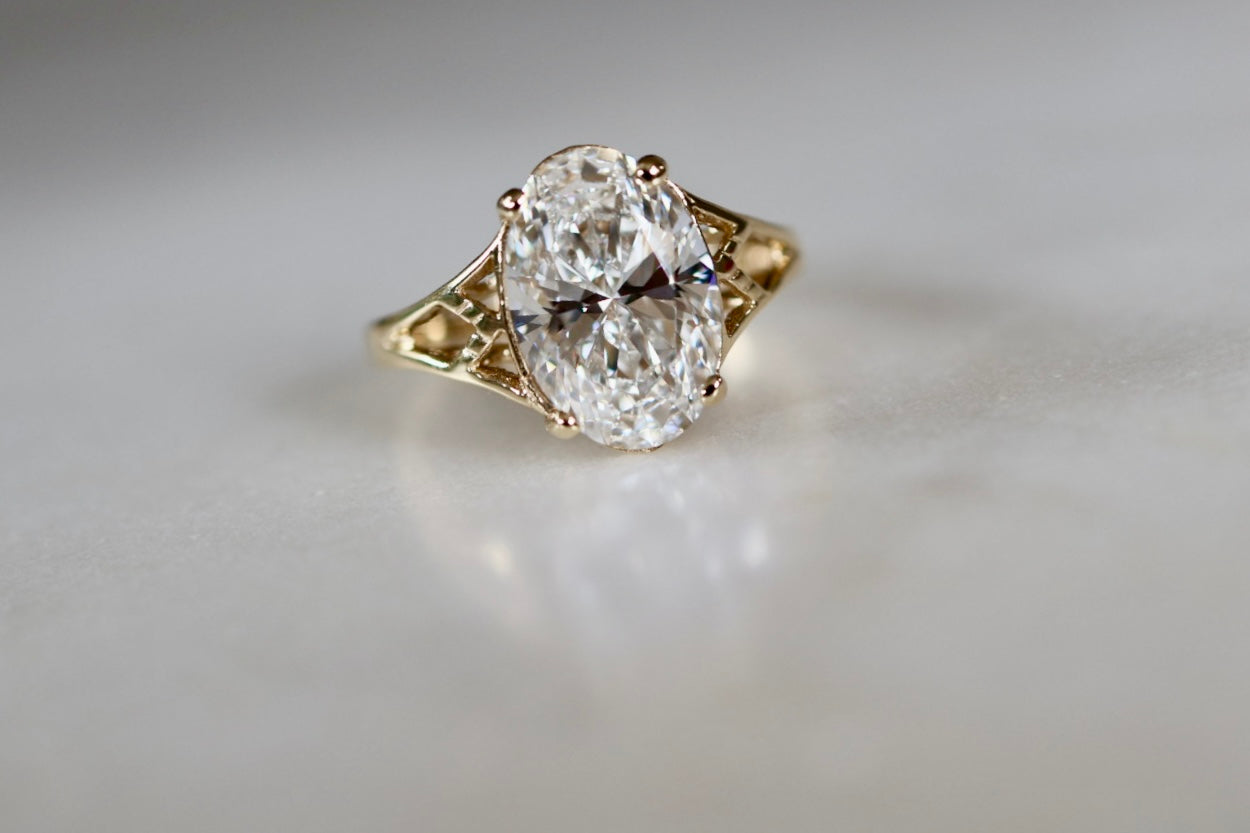 Vallora - 3.5ct Oval Diamond Cathedral Style Solitaire Yellow Gold