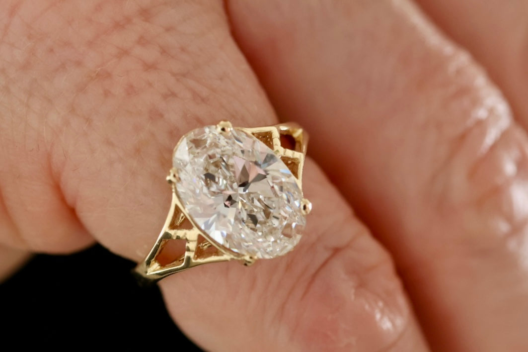 Vallora - 3.5ct Oval Diamond Cathedral Style Solitaire Yellow Gold