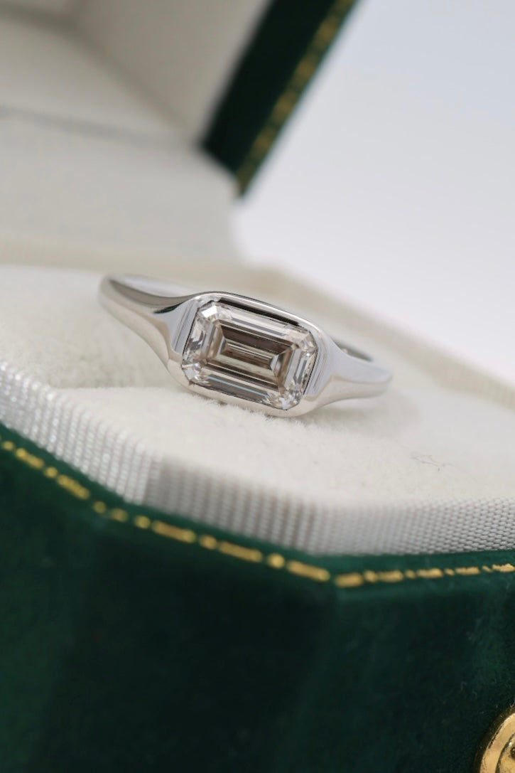 Elias | Emerald Cut East West Ring