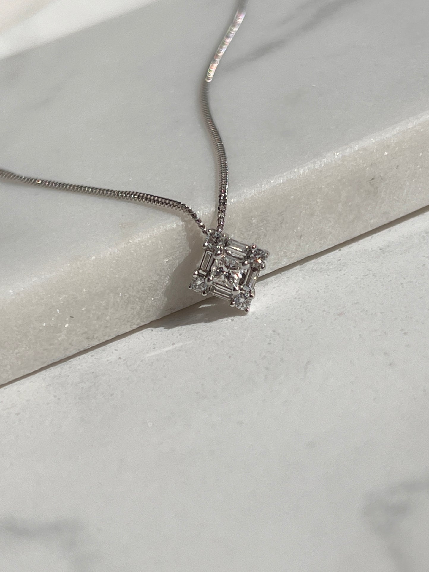 white gold diamond pendant