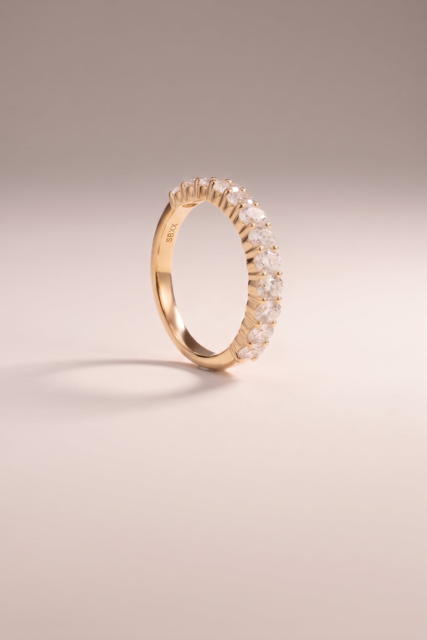 Tresor | 1.2ct Diamond Oval Half Eternity Band