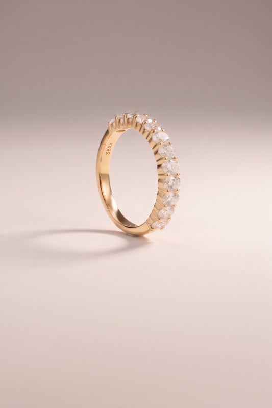 Tresor | 1.2ct Diamond Oval Half Eternity Band