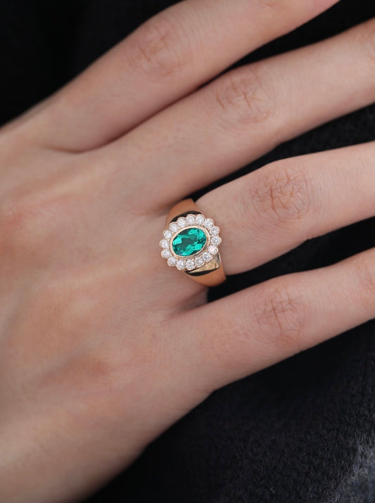 Keepsake Signet Ring - Columbian Emerald