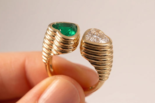 Queen of hearts | Diamond & Emerald Heart Ring
