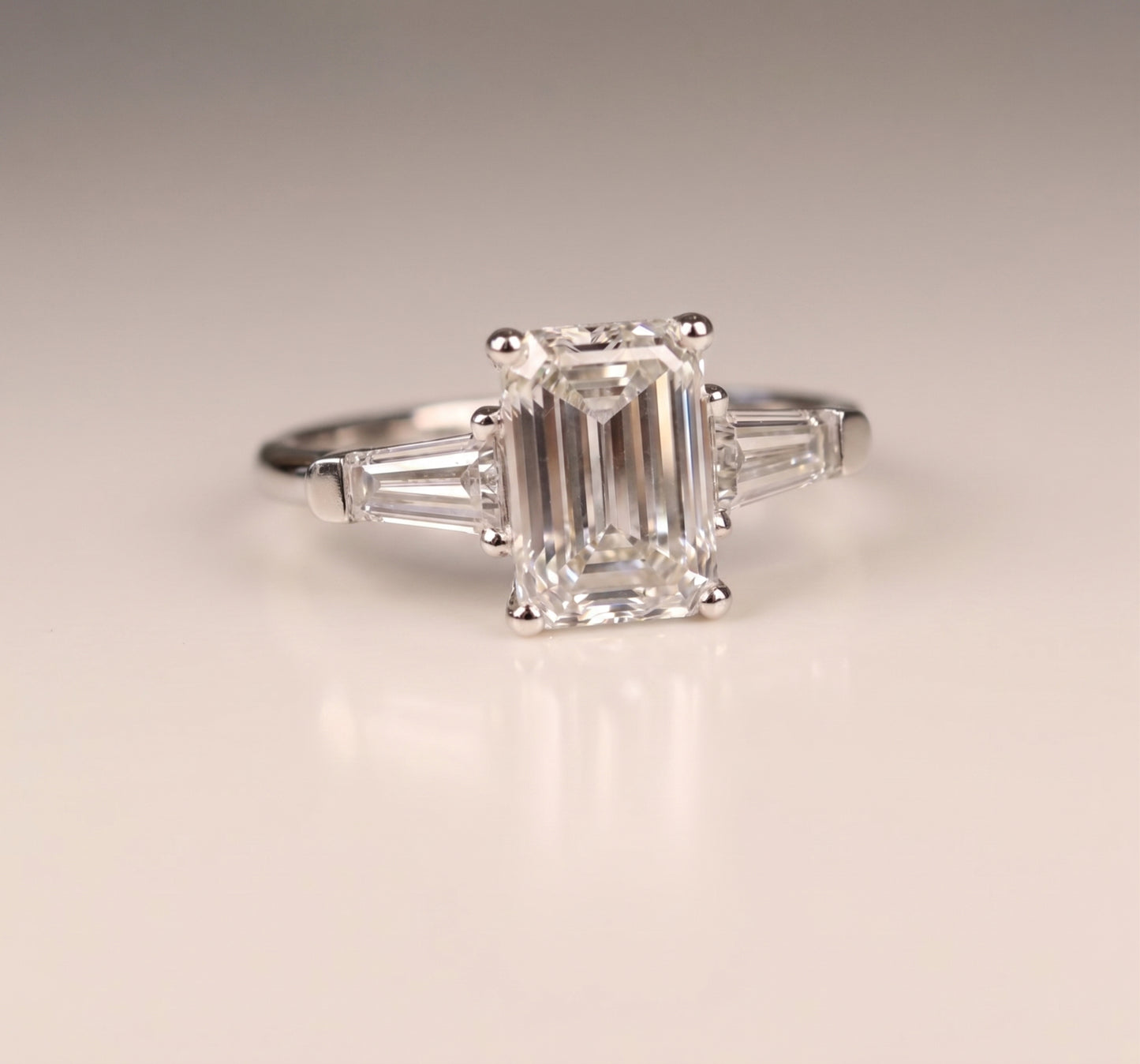 Zara | 2.5ct Emerald cut Diamond Trilogy Ring